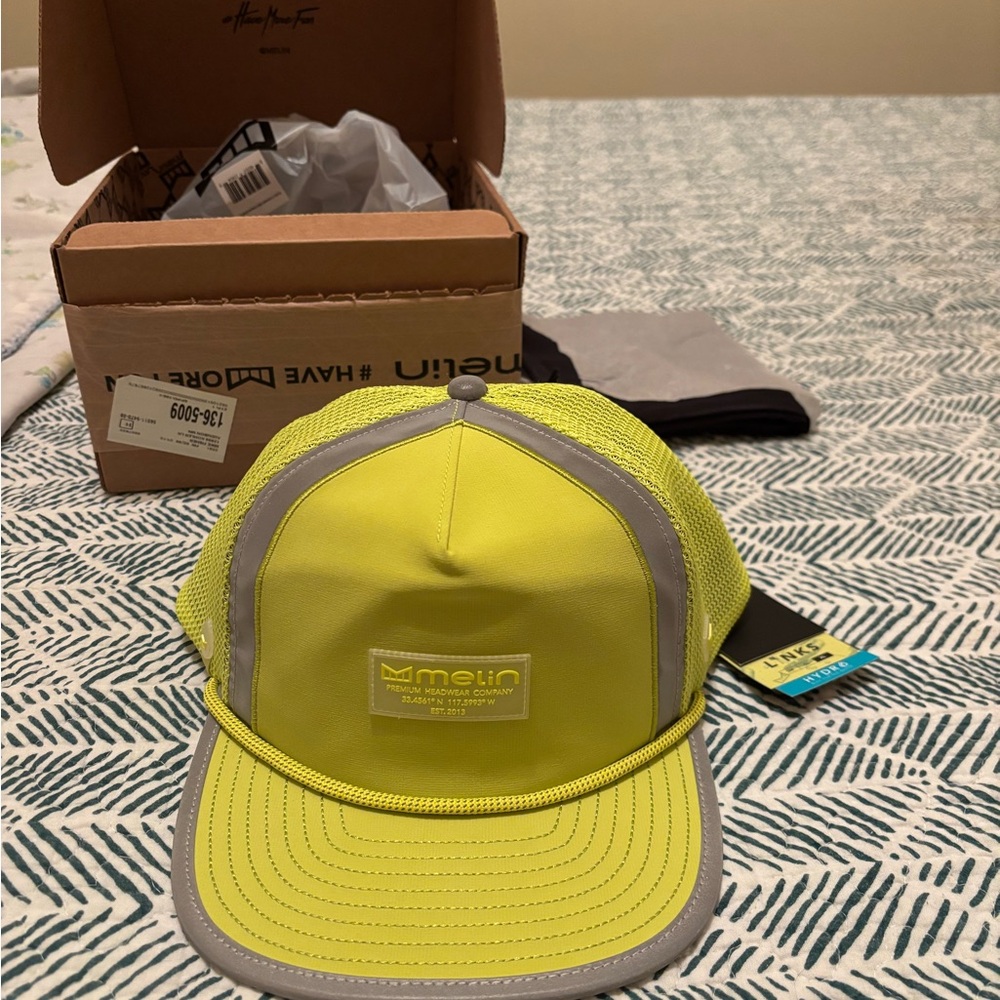 Melin Trashed Men’s Coronado XL-NWT